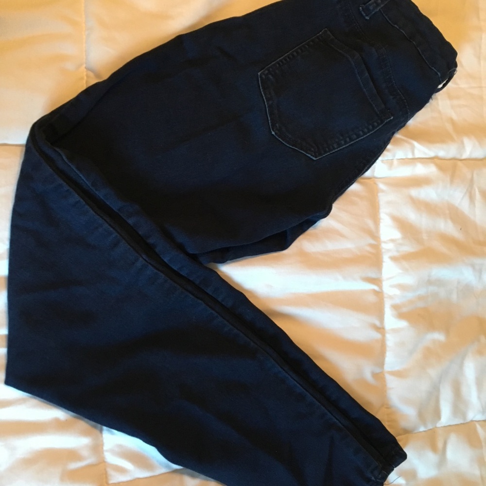 Size 1, dark stretchy skinny jeans